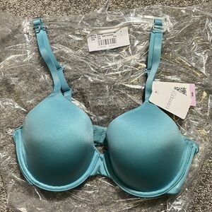 NWT b.tempt'd Future Foundation T-Shirt Bra 32D